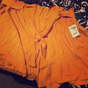 CHARLOTTE RUSSE ORANGE SHORTS